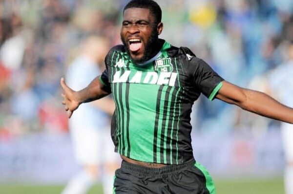 Boga, il Napoli non molla la presa