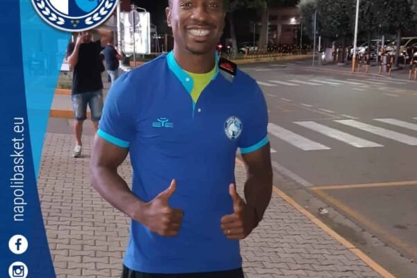 Gevi, Josh Mayo è arrivato a Napoli