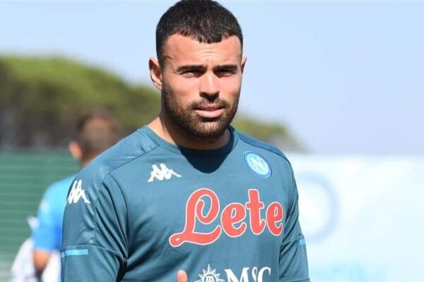 Petagna, primo allenamento a Castel Volturno