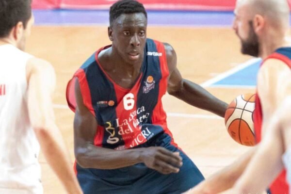 Pozzuoli supera Sant’Antimo nel derby di serie B