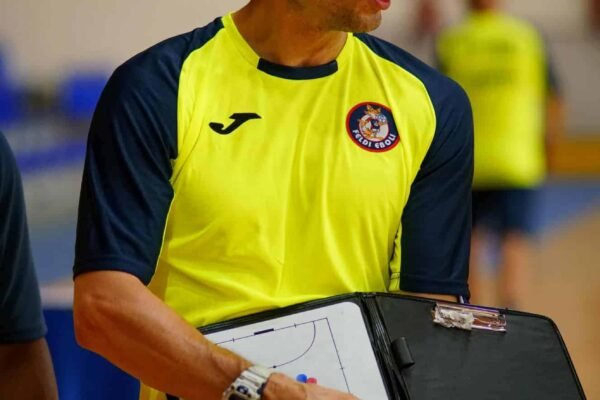 Feldi Eboli, colpo a Matera. Sandro Abate pari in casa