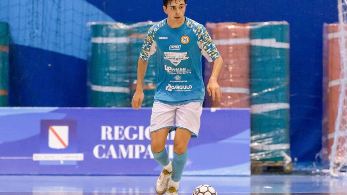 FF Napoli, Nando Perugino e l’orgoglio del capitano