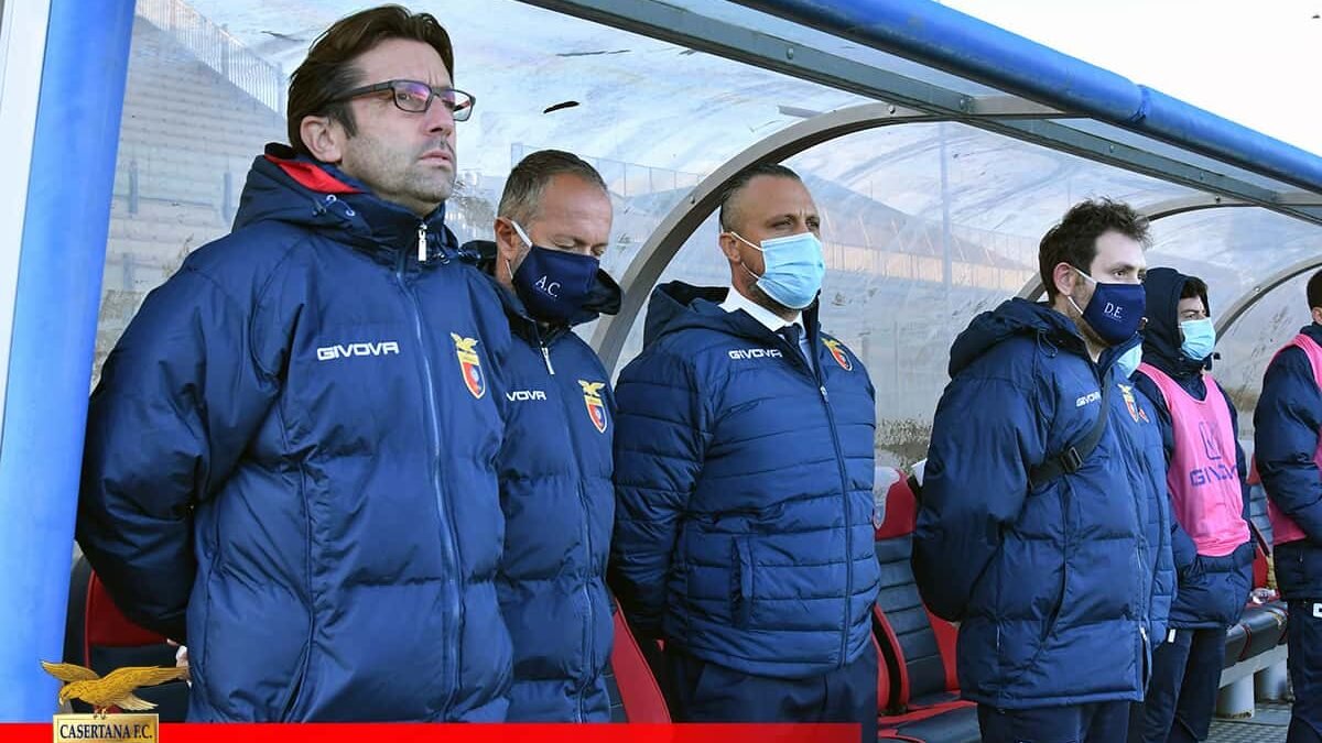 Serie C, domani due derby campani