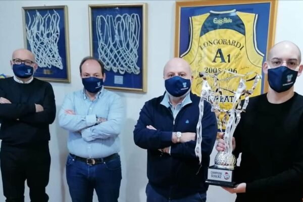 Scafati regina di Supercoppa, la gioia di Longobardi