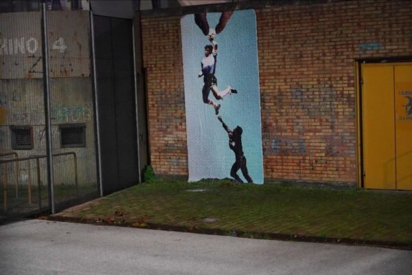 La mano de Dios, street art al San Paolo