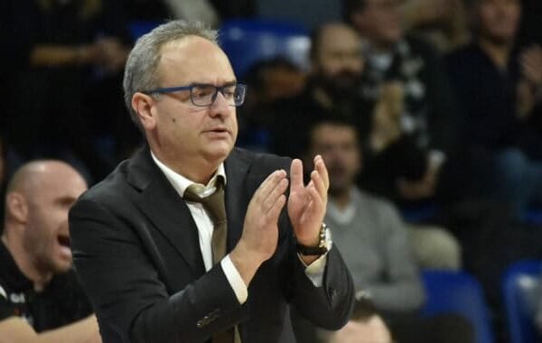 Gevi Napoli, domani dura trasferta a Varese