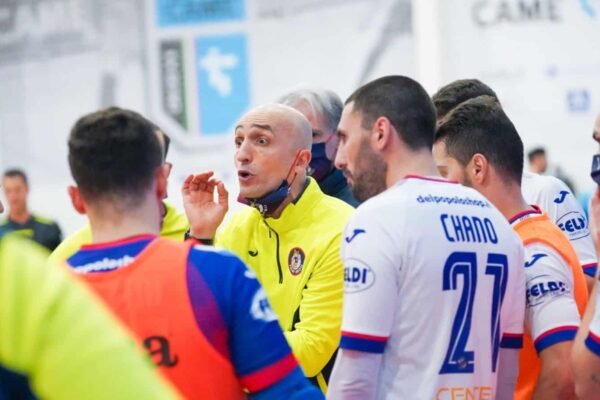 Feldi Eboli, Riquer: “Dobbiamo essere più cinici”