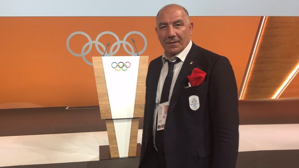 Abbagnale: “Anche atleti amatoriali devono rispettare regole”