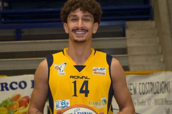 Virtus Pozzuoli, il play Caresta: “Occhio al Rieti”