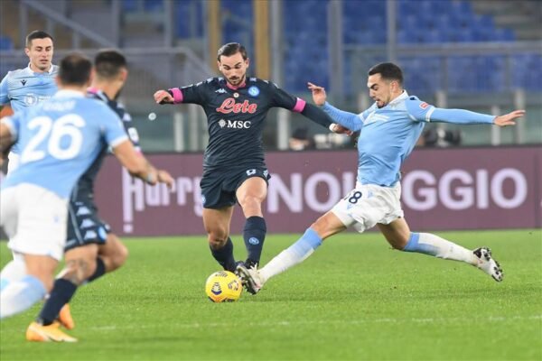 Napoli, la riscossa parte dal Toro