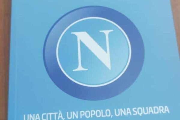 Le leggende del Napoli, il nuovo libro di Angelo Rossi
