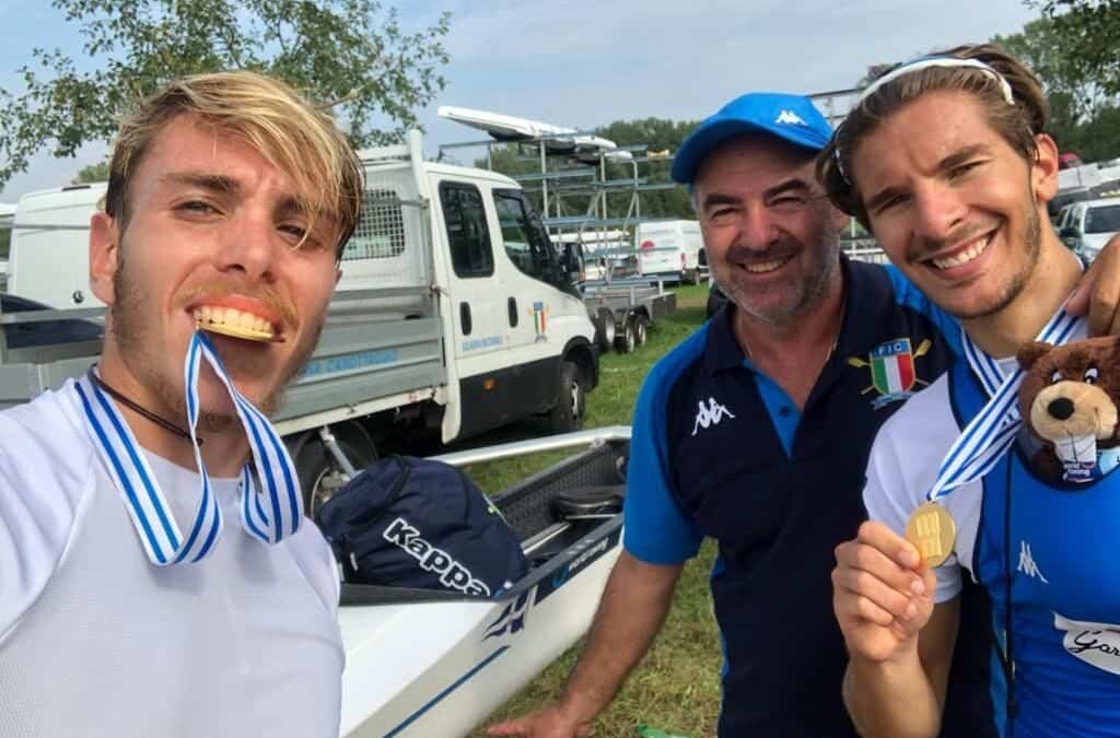 Esposito del Savoia premiato dagli allenatori di canottaggio