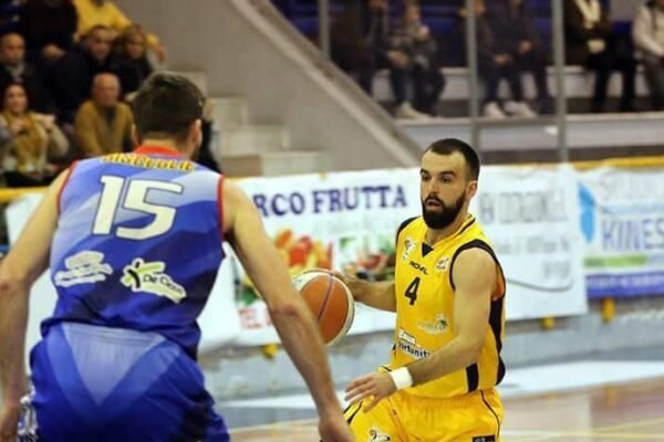 Virtus Pozzuoli, domani derby con Sant’Antimo