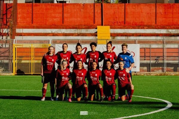 Il Pomigliano femminile serve il tris al Ravenna e resta in vetta