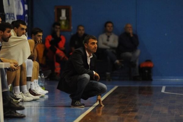 Partenope Sant’Antimo, Origlio nuovo coach