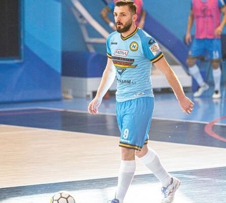 FF Napoli, domani trasferta con l’Orsa Viggiano, Basile: “Massima attenzione”