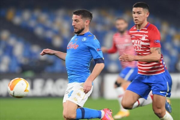 Mertens, poi Lozano e Osimhen, il tris per la (complicata) Champions
