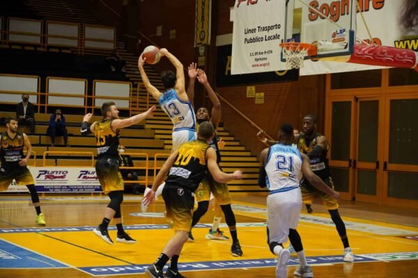 Gevi Napoli, vittoria a San Severo: il sogno continua