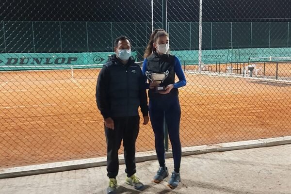 Tennis Padel: a Caserta si impone Martina Picardi