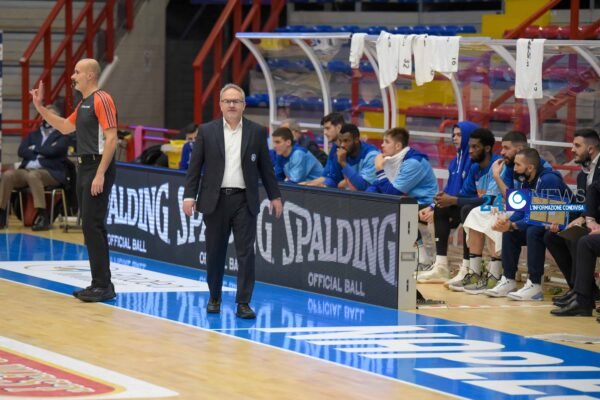 Gevi Napoli, al PalaBarbuto riecco l’Apu Udine