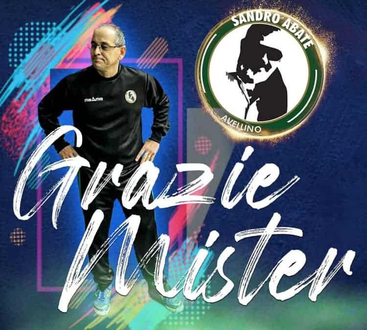 Sandro Abate, i saluti al tecnico Marcelo Batista