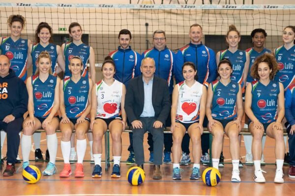 Arzano volley, vittoria con Catania ma fuori dai playoff