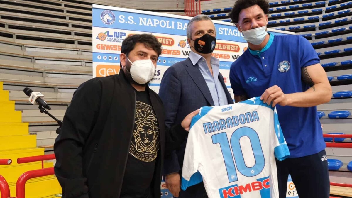 Gevi Napoli, domani presentazione Christian Burns