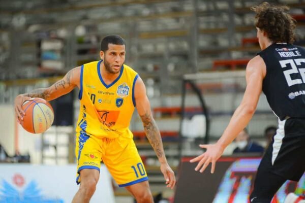 La Givova Scafati batte Udine e nei playoff affronta Chieti