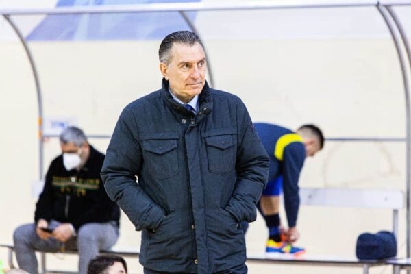 Real San Giuseppe, cambio in panchina: via Fernandez