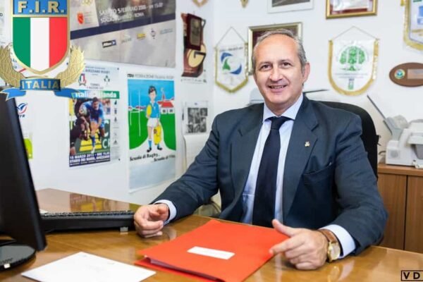 Rugby Campania, Senatore non si ricandida: “Resto a disposizione del mondo ovale”