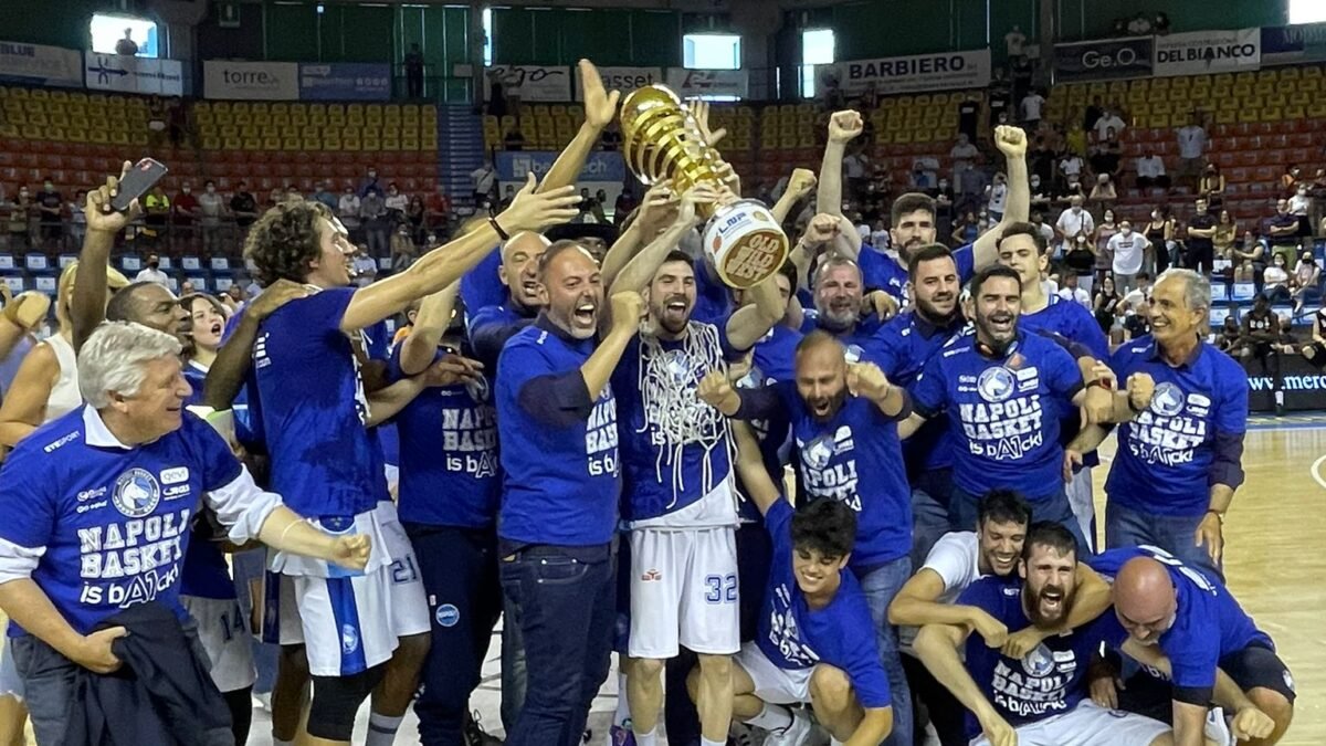 Il Napoli basket torna in serie A1 dopo 13 anni, le parole dei protagonisti