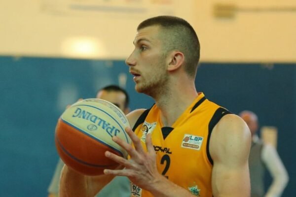 Virtus Pozzuoli: 2-0 nella serie contro Avellino nei playout