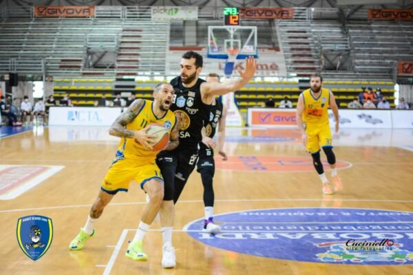 Givova Scafati super, Udine va ko: ora la serie è 2-1