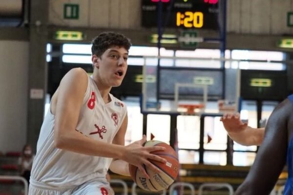 Pietro Sequani nuova ala della Virtus Pozzuoli