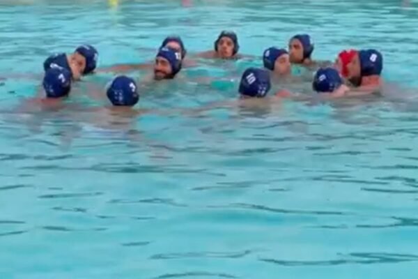 Rari Nantes Napoli senza limiti: ottava vittoria in campionato