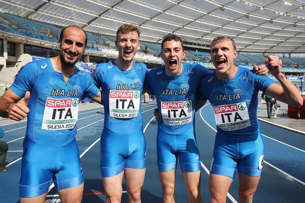 Olimpiadi,  Alessandro Sibilio in finale con la 4X400 con record italiano