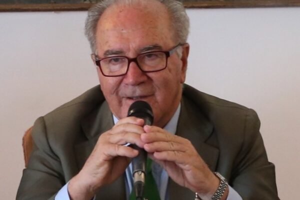 Circolo Posillipo al voto, Semeraro si ricandida per elezioni di domenica