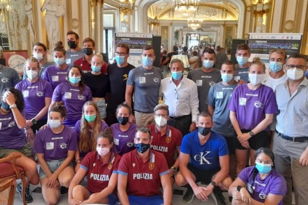 Capri-Napoli, domani la grande sfida del Golfo