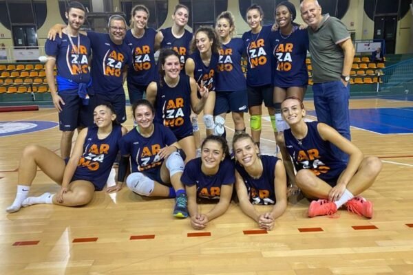 Arzano volley, punto d’oro contro la corazzata Melendugno