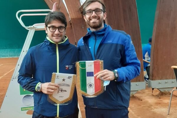 Tennis Vomero, grande vittoria a Bari in serie A2
