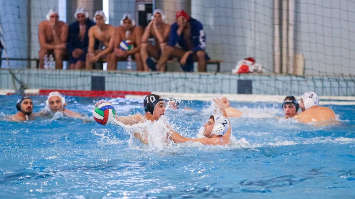 Posillipo sconfitto nel finale a Salerno, sorride la Rari Nantes