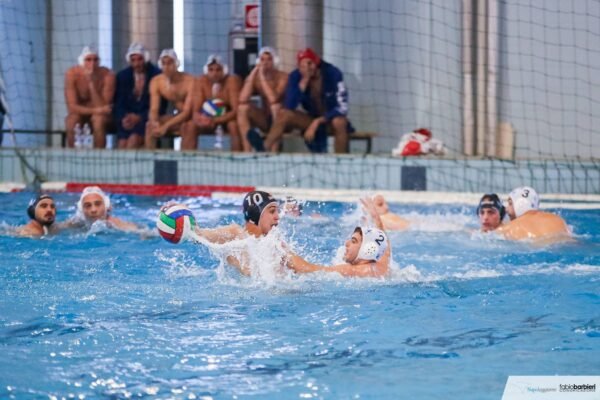 Posillipo sconfitto nel finale a Salerno, sorride la Rari Nantes