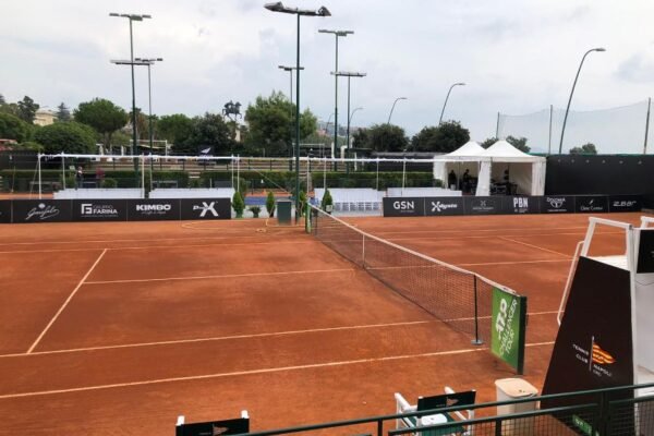 Tennis Napoli Cup, domani dalle 10 otto incontri del primo turno