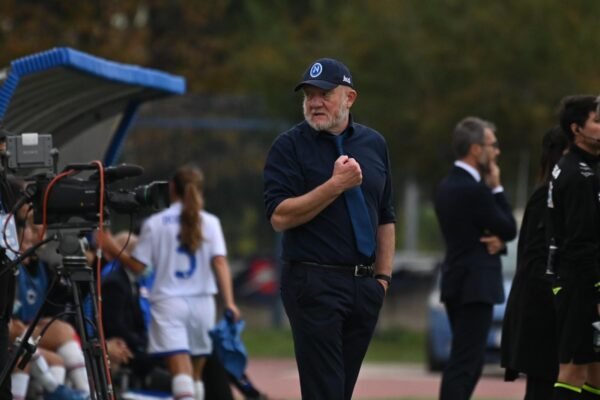 Pistolesi non ci sta: “Decisioni arbitrali che ci penalizzano”