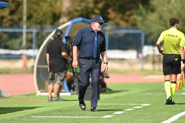 Napoli femminile, la rabbia di Pistolesi: “Rigore netto, meritavamo il pari”