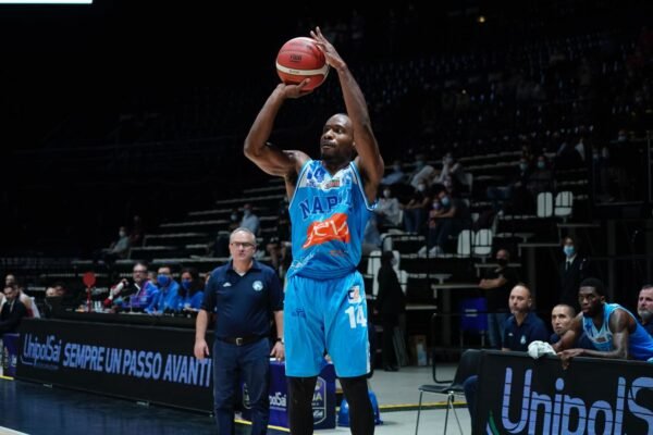 Gevi Napoli ancora un ko, vince Reggio Emilia