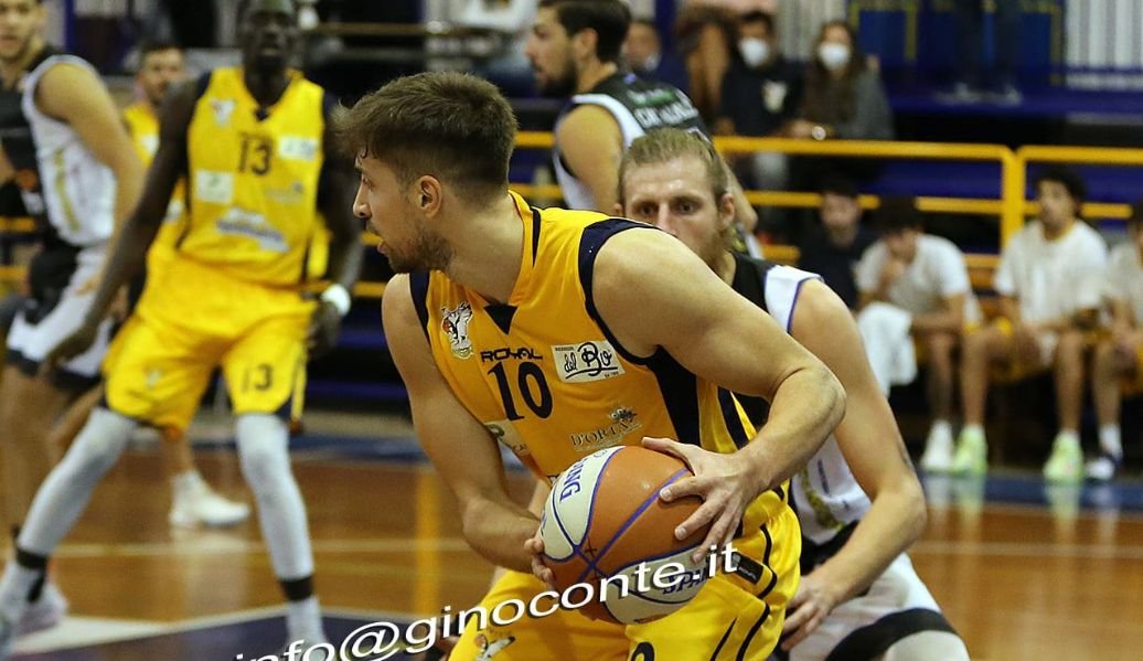 Virtus Pozzuoli, domani derby contro la Virtus Salerno