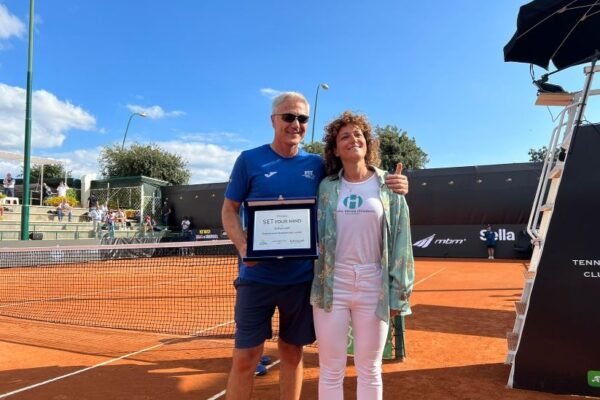 Tennis Napoli Cup, il ct Rianna vince il premio “SET your mind”