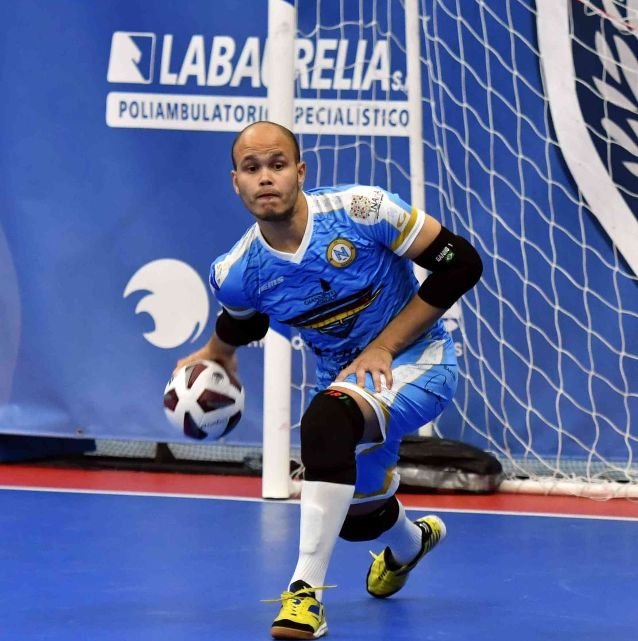 Ganho carica il Napoli Futsal: “Vinciamo per la continuità”