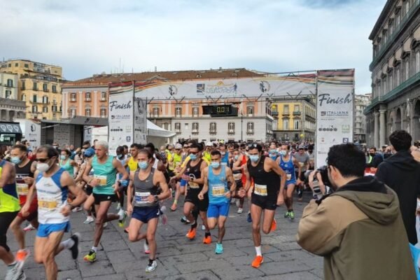 Neapolis Marathon, trionfo africano nella prima edizione